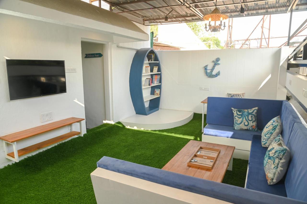 The Voyage - Cafe Hostel Cowork Pune Exterior foto