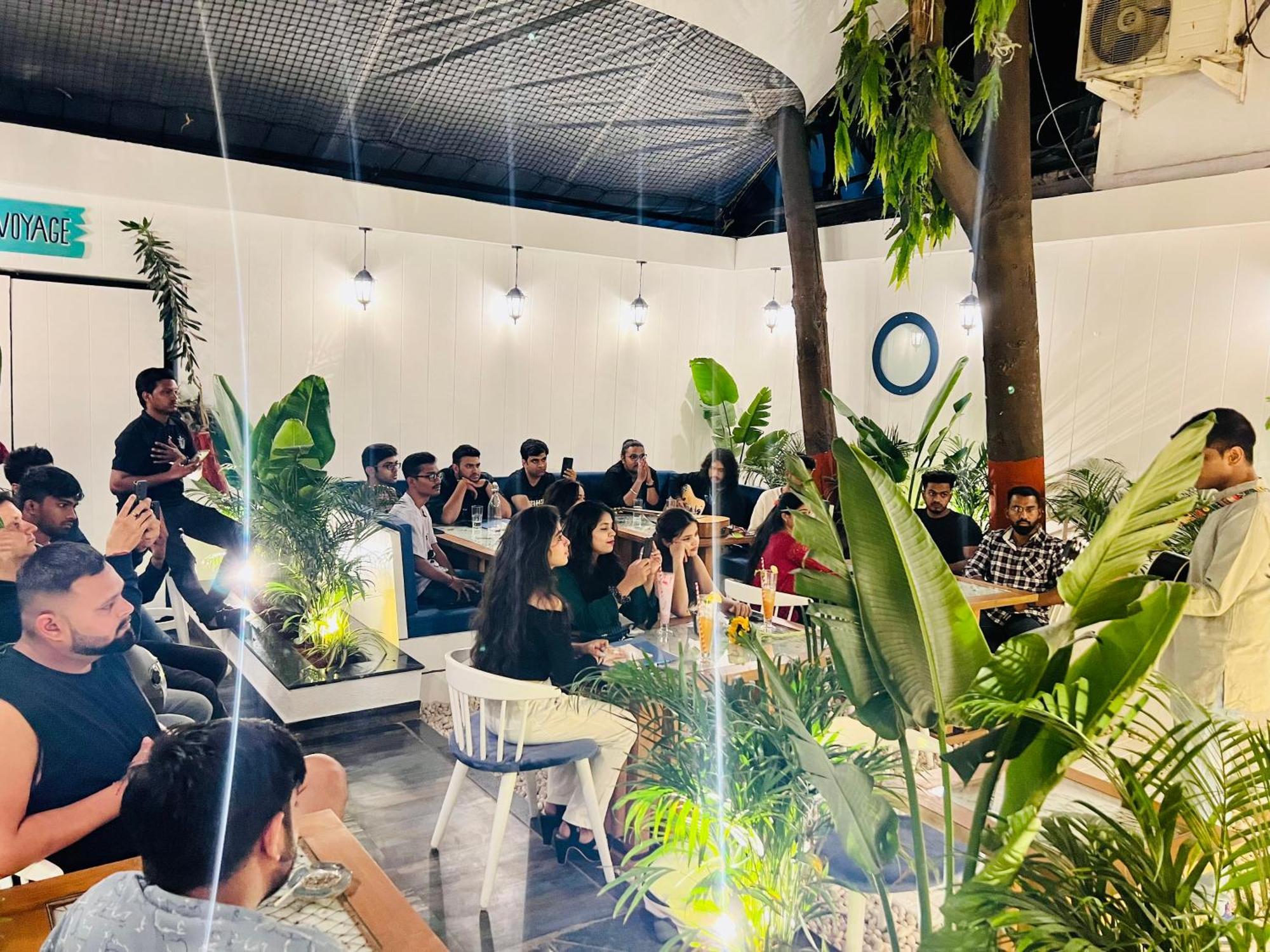 The Voyage - Cafe Hostel Cowork Pune Exterior foto