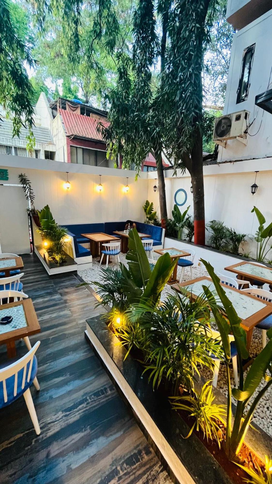 The Voyage - Cafe Hostel Cowork Pune Exterior foto